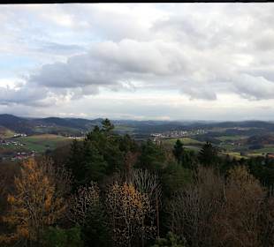 Blick vom Aussichtsturm auf dem Kadernberg