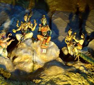 Statuen des Lord Murugan