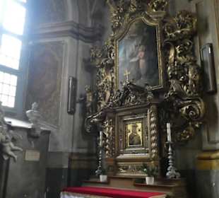 Namen-Jesu-Kirche / Kościół Imienia Jezus