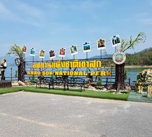 Der Eingang zum Nationalpark Khao Sok