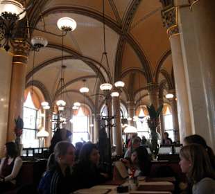 Cafe Central von innen