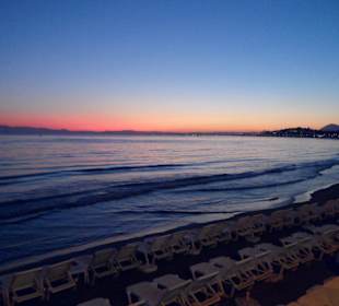 Übergang vom Sonnenuntergang zur Nacht