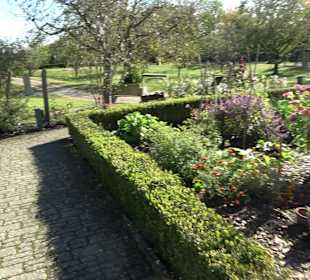 Klostergarten - Garten der Pilger Oberelchingen