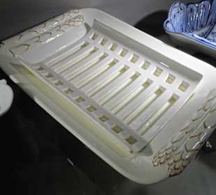 Spargel-Abtropfschalen im Spargelmuseum