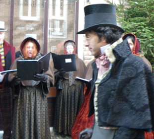 Chrismas Carol Singers