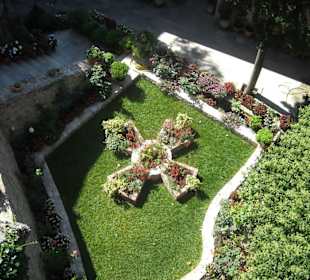 Meteory - ogród w monastyrze