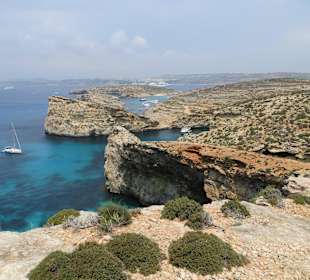 Eindrücke des Weges vom Tower zur blauen Lagune