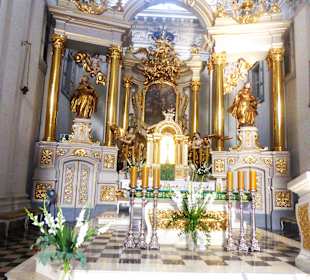 Kirche Maria Himmelfahrt und St. Josef