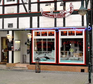 Außenansicht des Restaurants Venezia
