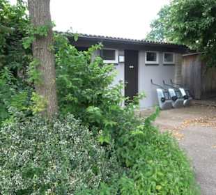 Aussegnungshalle Auingen