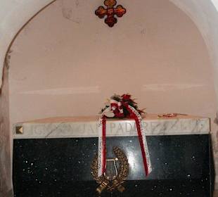 Podziemia z grobowcami
