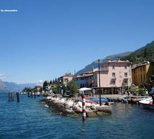 Strandpromenade in Brenzone: Magugnano