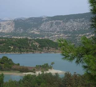 Traumhaft schöne Landschaft bei der Dörferfahrt