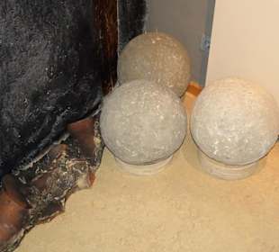 Kanonenkugeln aus dem Dreißigjährigen Krieg