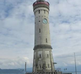 Lindauer Hafeneinfahrt: der Neue Leuchtturm