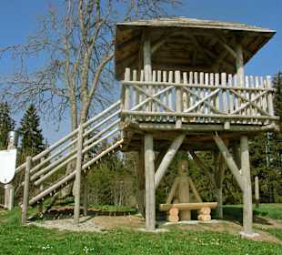Aussichtsturm am Heinrichweg