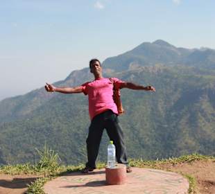Prasanna  auf dem Gipfel des kleinen Adam`s Peak