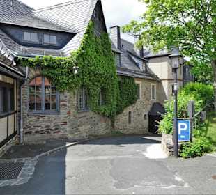 Außenansicht der Burg Lauenstein