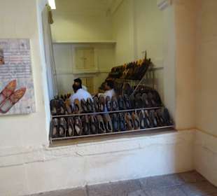 Schuhe konnte man auch kaufen