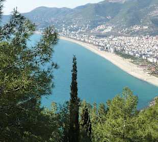 Blick von der Burg, Hotel vorne rechts