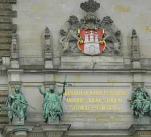 Rathausturm Ausschnitt
