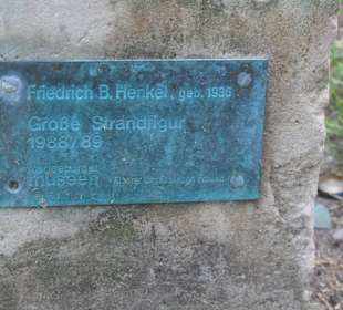 Die Große Strandfigur von Friedrich B. Henkel