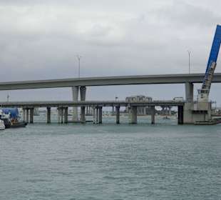 Abfahrt Bayside Bootshafen