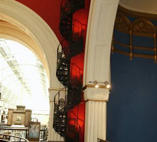 Wendeltreppe im viktorianischen Kaufhaus