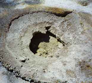 Nisyros, Stefanos Krater- es brodelt und zischt