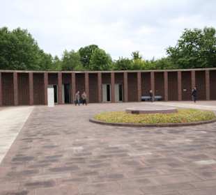 Innenhof des Marine Ehrenmals