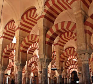 Im Inneren der Mezquita-Catedral de Córdoba