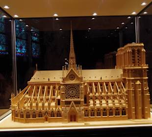 Нотр-Дам в миниатюре