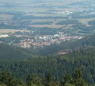 Blick vom Aussichtsturm auf dem Inselsberg