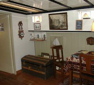 Houseboat Museum