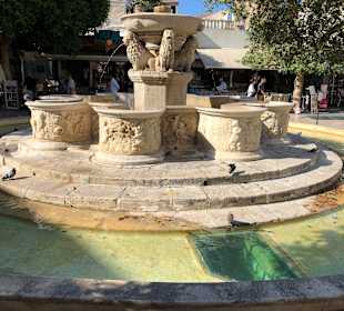 Löwenbrunnen / Morosini Brunnen