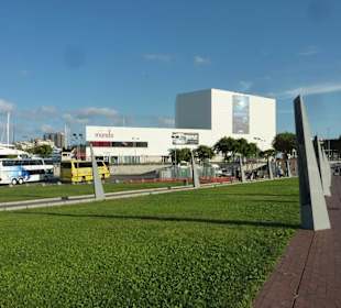 Brücke im Port Vell