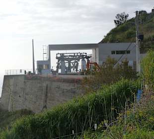 Fajã dos Padres: Neue Seilbahn im Bau /2016