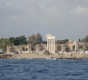 Ausflug mit Piratenboot