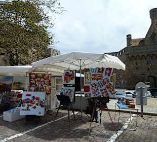 Künstler an der Stadtmauer