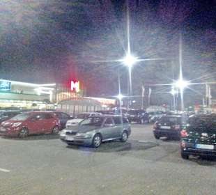 Centrum Handlowe M1 Marki