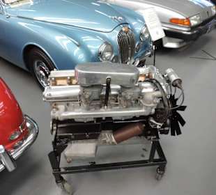 Wunderschöne Autos 50ziger und 60ziger Jahre