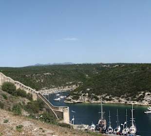 Port w Bonifacio