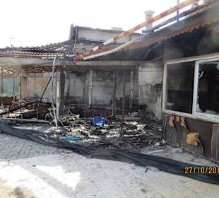 Abgebrantes Gebäude Side