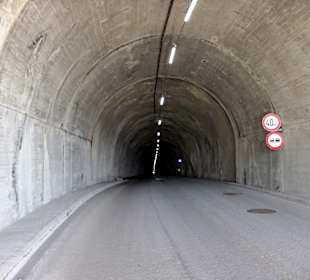 Tunnel