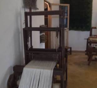 Erdgeschoss - Vertikaler Webstuhl