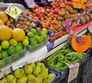 Rundgang durch die Markthalle San Benedetto