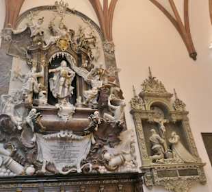 Die Stiftskirche in Baden-Baden am Marktplatz