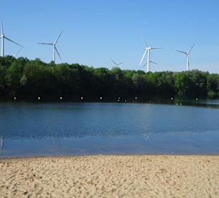Der Strandbereich des Mahndorfer Sees