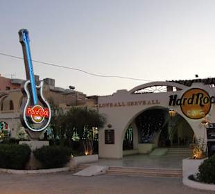 Auch das Hard Rock Café ist dort 2 Minuten entfernt