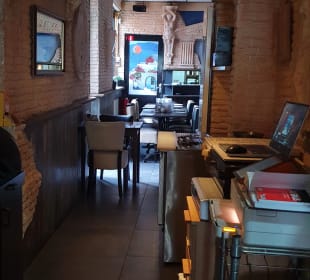 MARTHA GRIEKS RESTAURANT  